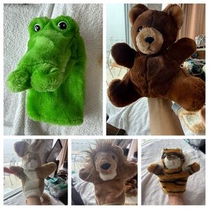 Puppet set of five puppets like new